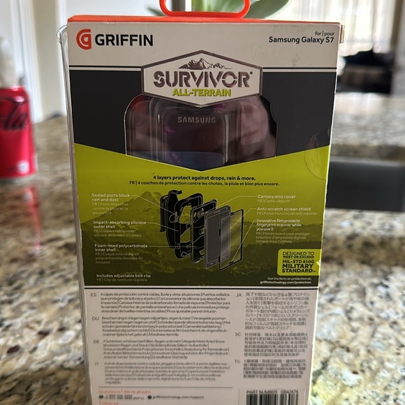 NEW GRIFFIN PHONE CASE - Picture 3 of 5